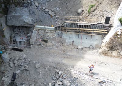 Torrent du Montfort : le chantier à mi-parcours